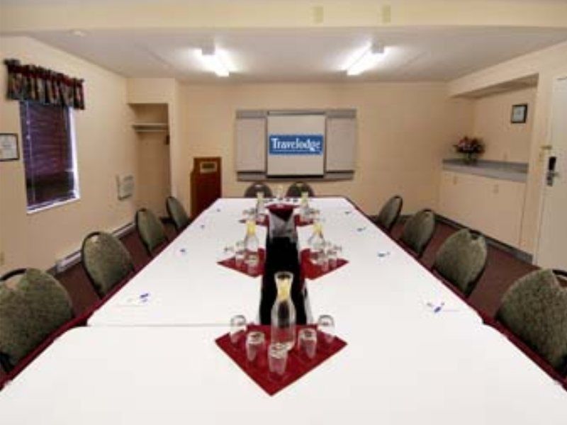 Travelodge By Wyndham Edmonton West Esterno foto